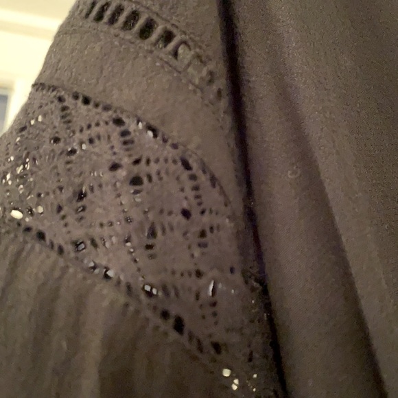 GAP Lace Trimmed Jumpsuit - Picture 6 of 12